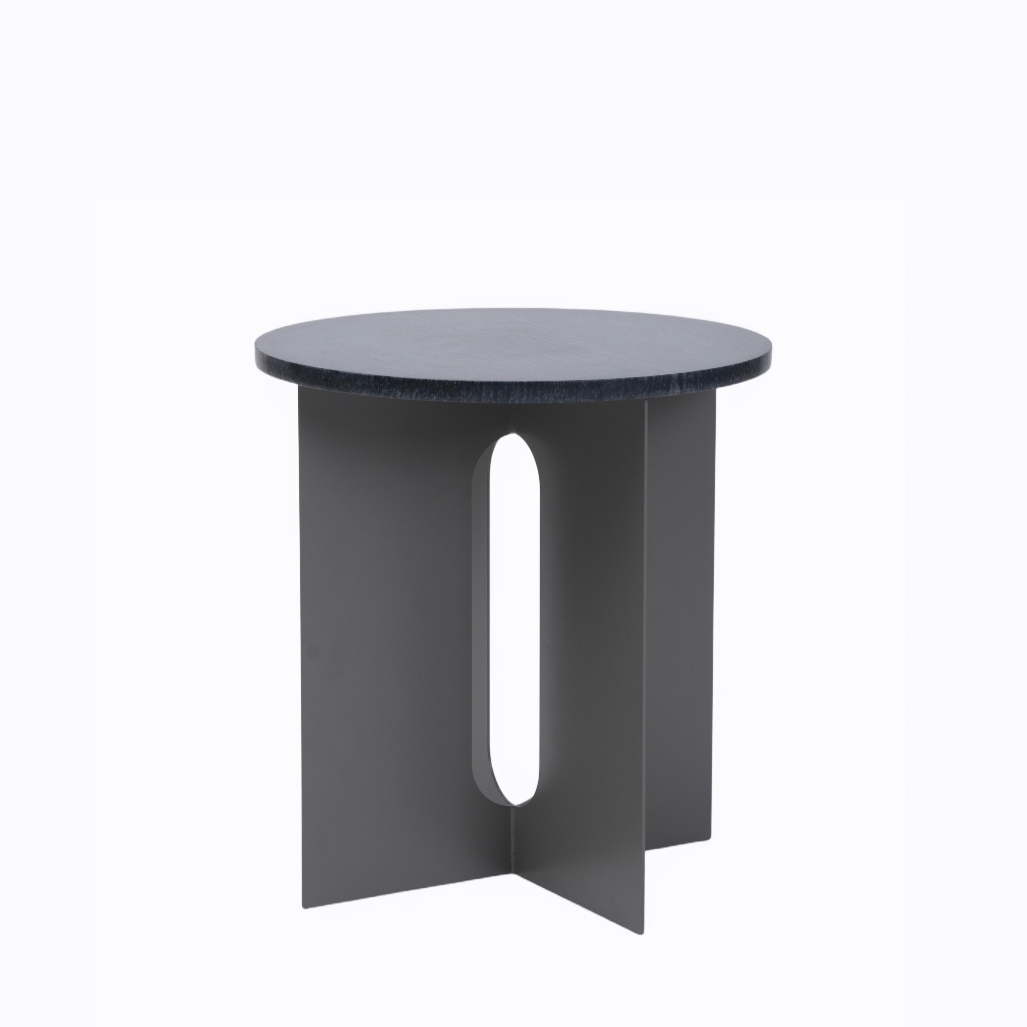 Moderne metalsidebord